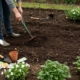 Подготовка почвы для устройства клумб