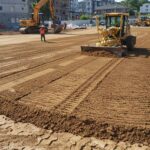Выравнивание территории на смешанном грунте с выравниванием поверхности