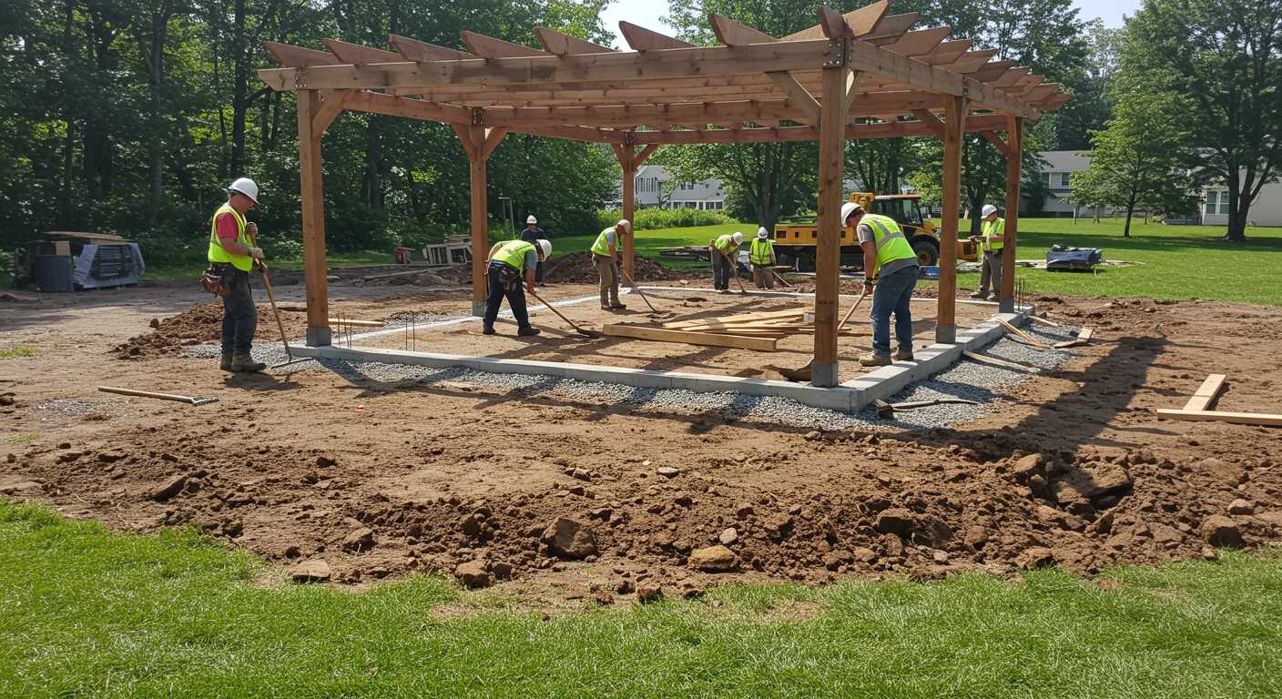 Формирование ровного основания для установки беседки