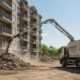 Вывоз строительного мусора вакуумным транспортом с многоквартирных домов